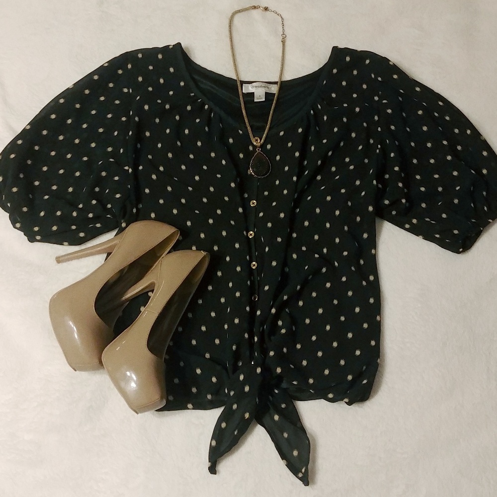 Dressbarn Black and Gold polka dot blouse - Women's Small